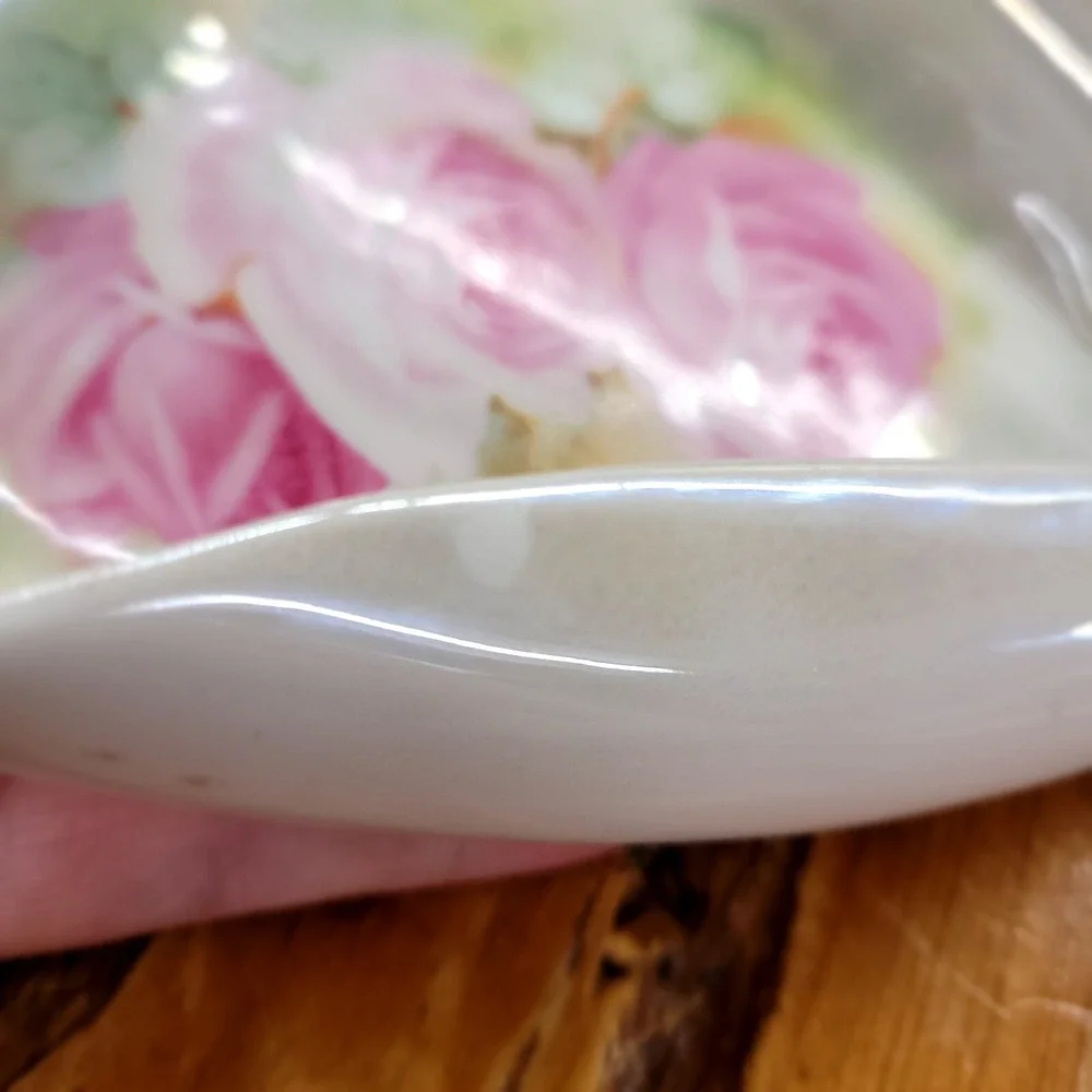 Royal Bayreuth Bavaria Pink Rose Iridescent Luster Porcelain Nappy Trinket‎ Dish